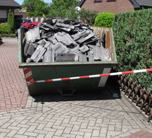 Bei der Aufstellung der Container und Kübeldienst zur Abfallentsorgung Preise für Warnbarke Straße